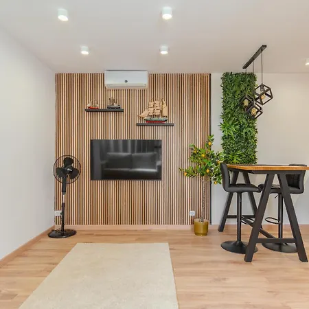 Lemonloft Wifi & Pool アパート *