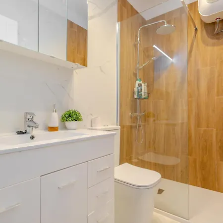 Lägenhet Lemonloft Wifi & Pool